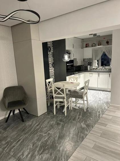 Apartament cu 3 camere în Central