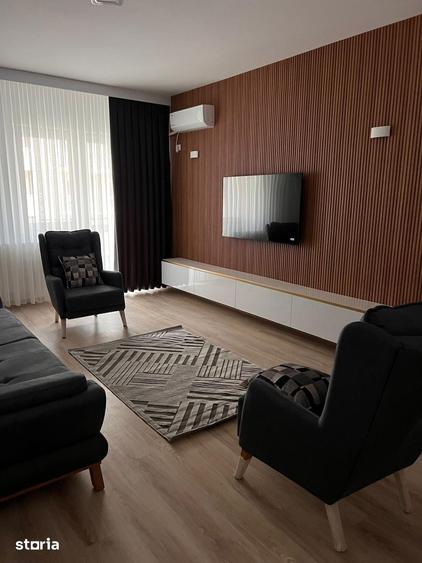 Apartament cu 2 camere decomandat în Metalurgiei