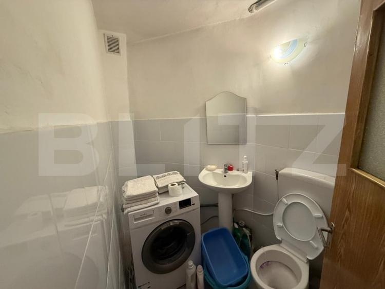 Apartament cu 4 camere decomandat, mobilat în Dacia