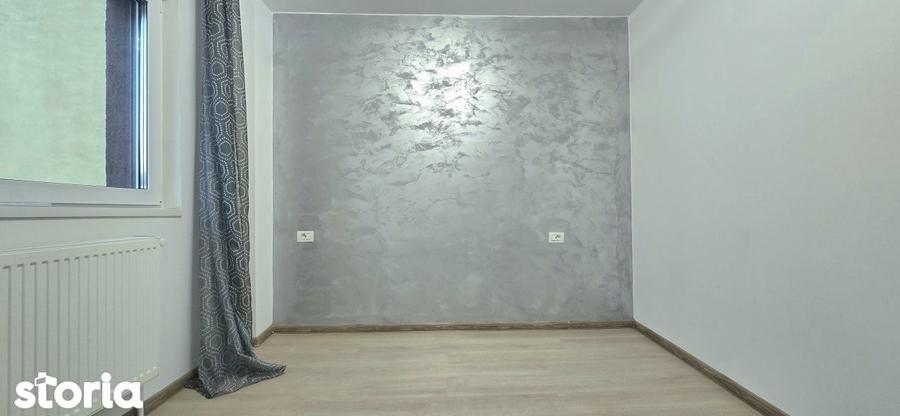 Apartament cu 4 camere decomandat în Poarta 6