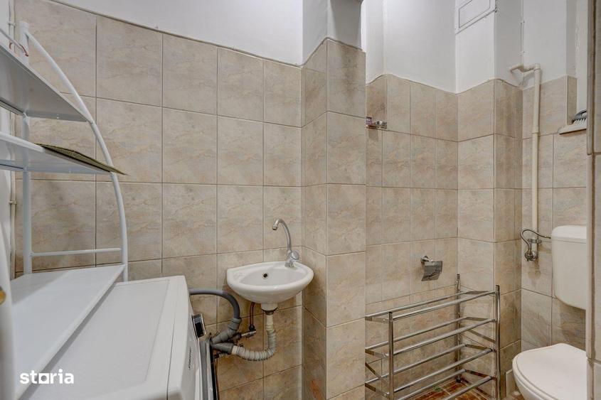Apartament cu 4 camere în Rahova
