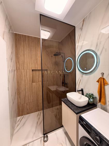 Apartament cu 2 camere semidecomandat, mobilat în Florești