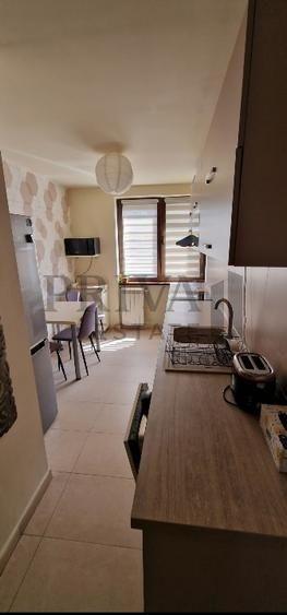 Apartament cu 3 camere decomandat, mobilat în Take Ionescu