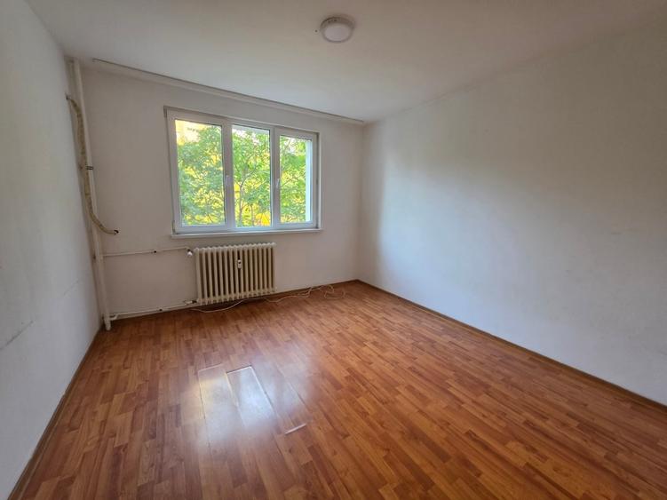 Apartament cu 2 camere circular în Baba Novac