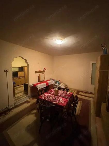 Apartament cu 2 camere semidecomandat în Decebal