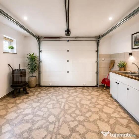 Casă cu 7 camere cu Teren 500 Mp în Braytim