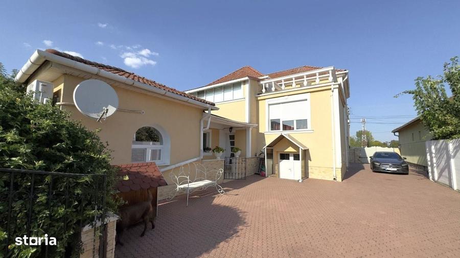 Casă cu 4 camere cu Teren 1010 Mp în Central