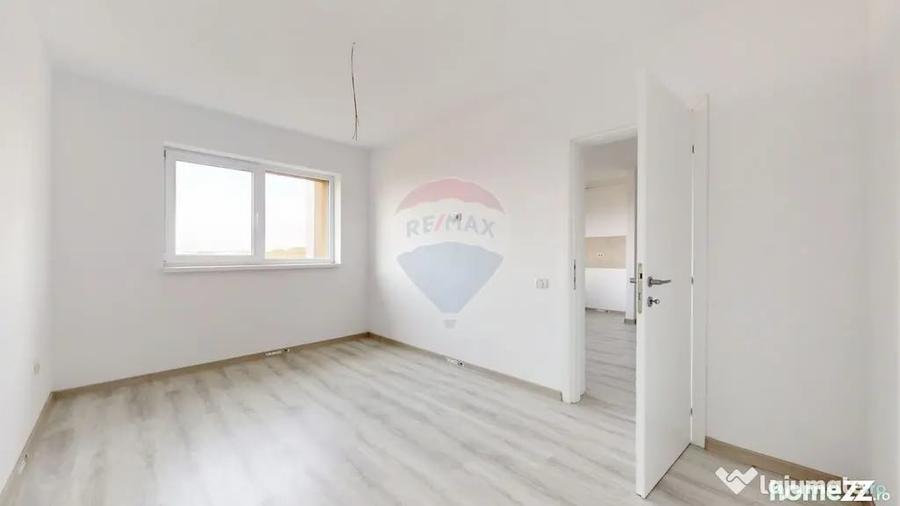 Apartament cu 2 camere semidecomandat în Sânpetru