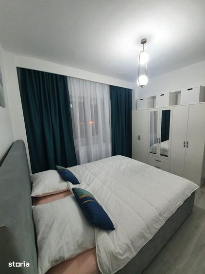 Apartament cu 2 camere decomandat, mobilat în Central