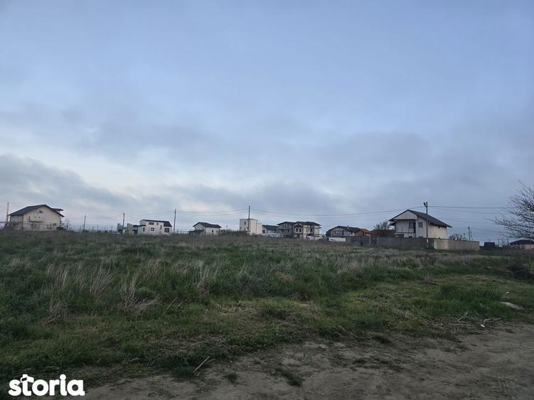 Teren de 500 mp, în Tuzla
