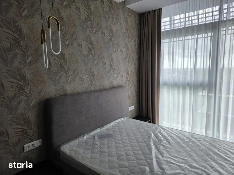 Apartament cu 3 camere semidecomandat, mobilat în Floreasca