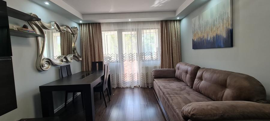 Apartament cu 2 camere semidecomandat în Mircea cel Bătrân