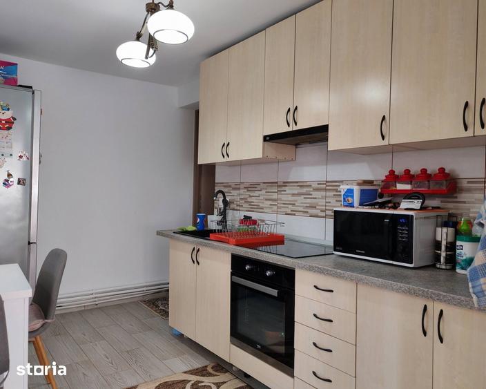 Casă cu 3 camere cu Teren 700 Mp în Central