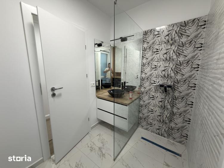 Apartament cu 2 camere nedecomandat în Dumbrăvița