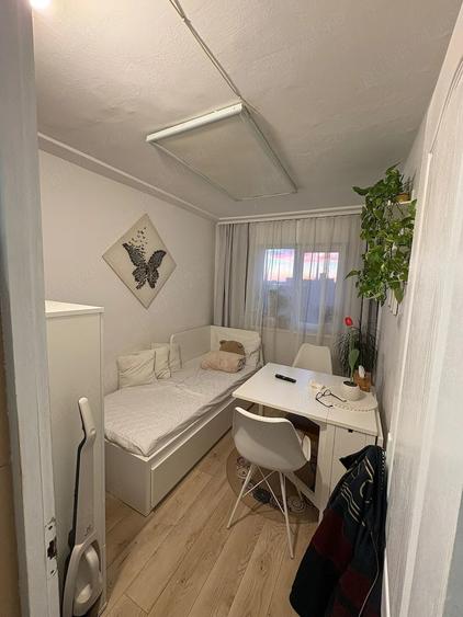 Apartament cu 2 camere decomandat în Fratelia