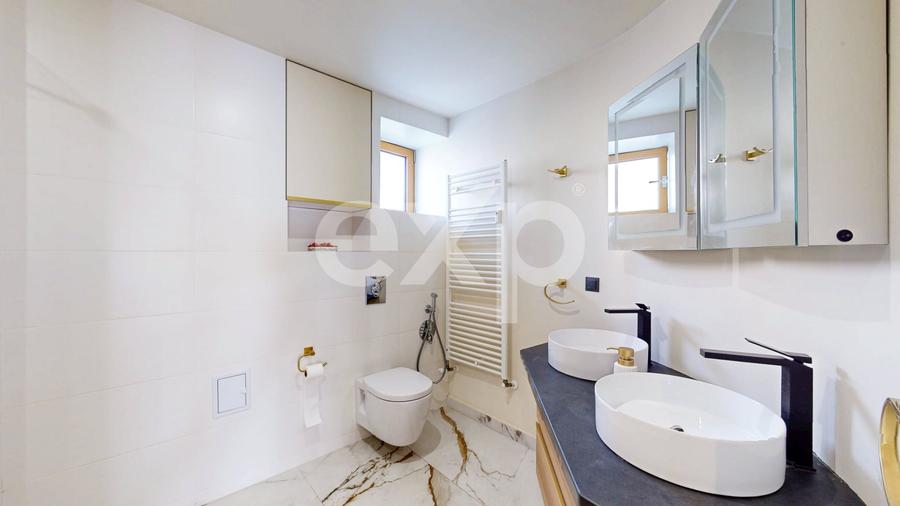 Apartament cu 4 camere decomandat, mobilat în Aviatorilor