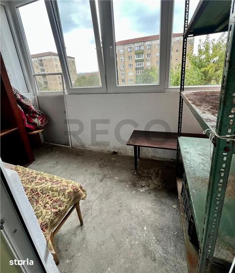 Apartament cu 3 camere decomandat în Rogerius