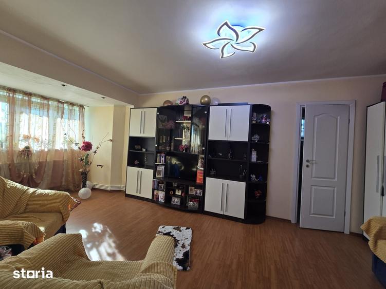 Apartament cu 2 camere semidecomandat în Țiglina 1