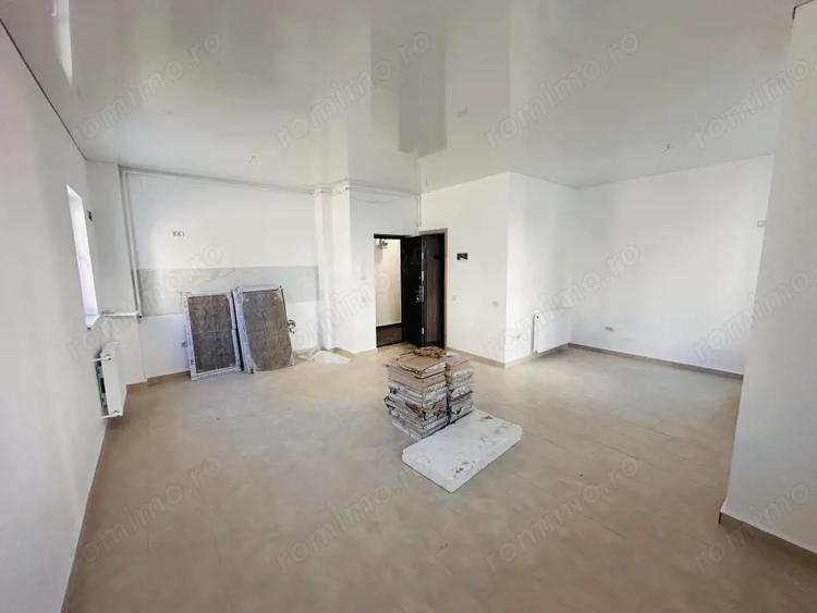 Spa?iu comercial parter bloc, 33.9mp, bloc nou, TINERETULUI - CHIAJNA - 12