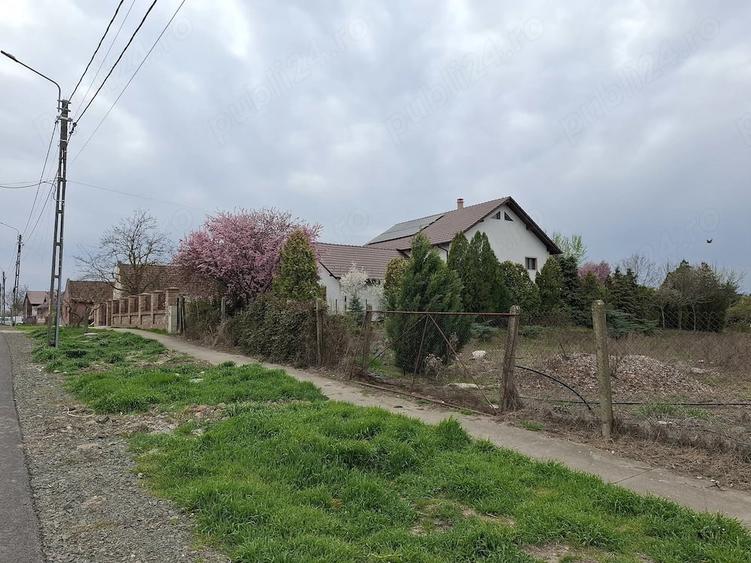 Teren de 750 mp, în Becicherecu Mic