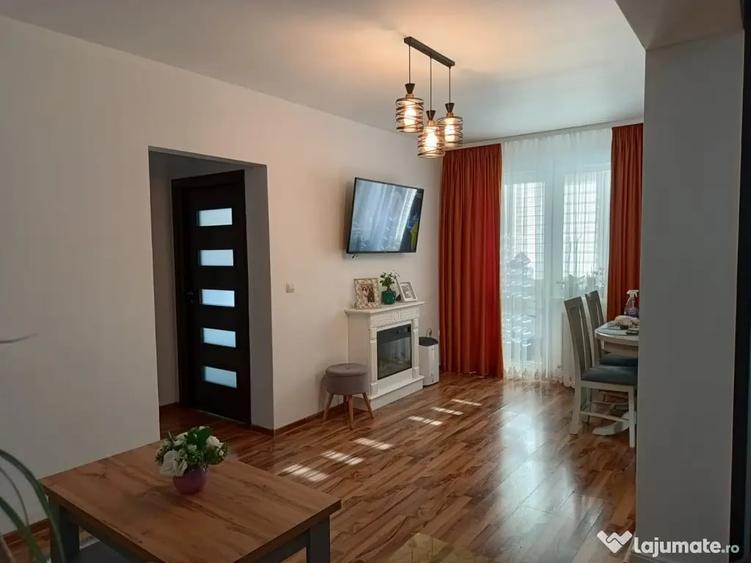Apartament cu 2 camere semidecomandat în George Enescu