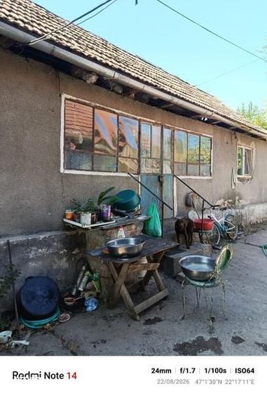 Casă cu 4 camere cu Teren 90 Mp în Țețchea