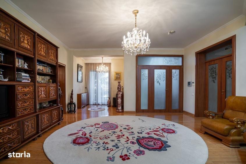 Casă cu 4 camere în Dudu