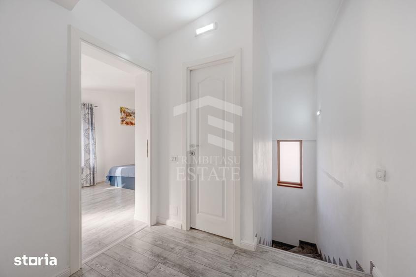 Casă cu 4 camere cu Teren 184 Mp în Ferentari
