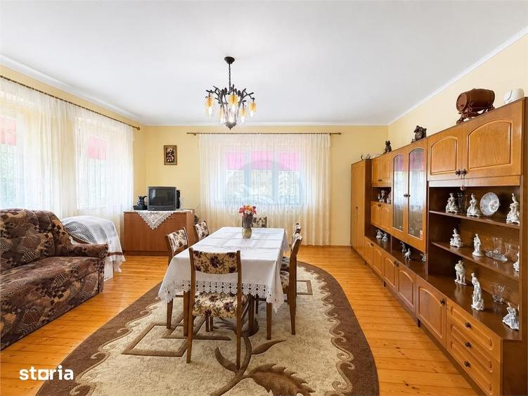 Casa 4 camere 1640 mp teren Bazna - 1