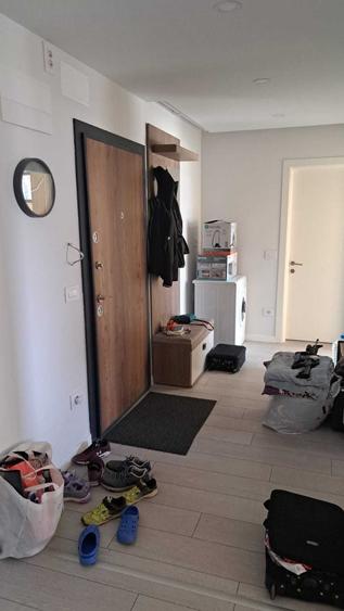 Apartament cu 2 camere decomandat în Sânpetru