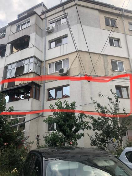 Apartament cu 3 camere decomandat în Cișmea
