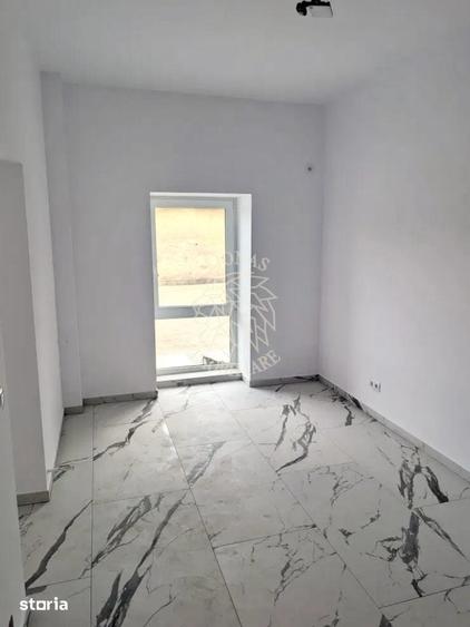 Spațiu comercial, de 30 mp, în Central