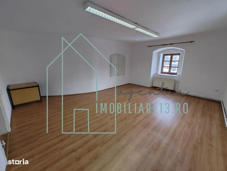 Spațiu comercial, de 70 mp, în Ultracentral