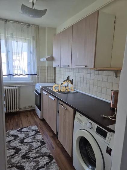 Apartament cu 2 camere semidecomandat, mobilat în Gheorgheni