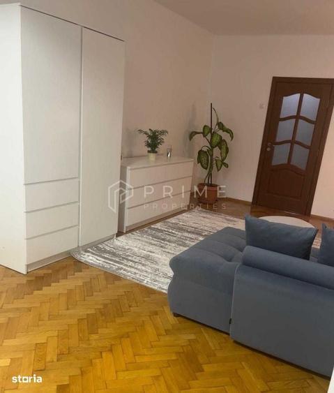 Apartament cu 2 camere decomandat în Aleea Carpați