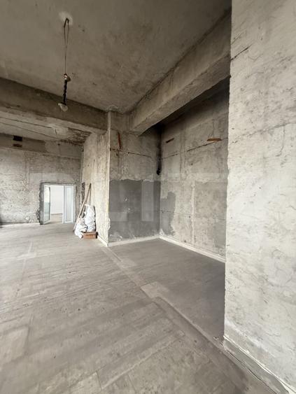Spațiu comercial, de 471 mp, în Sud
