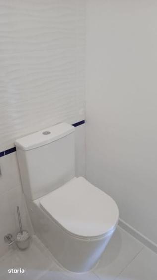 Garsonieră decomandată în Sud