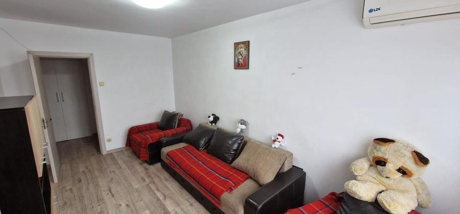 Apartament cu 2 camere semidecomandat în Central