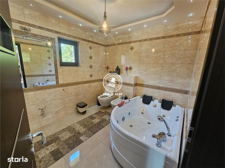Casă cu 4 camere cu Teren 500 Mp în Lețcani