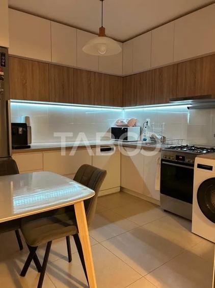 Apartament cu 2 camere semidecomandat, mobilat în Iris