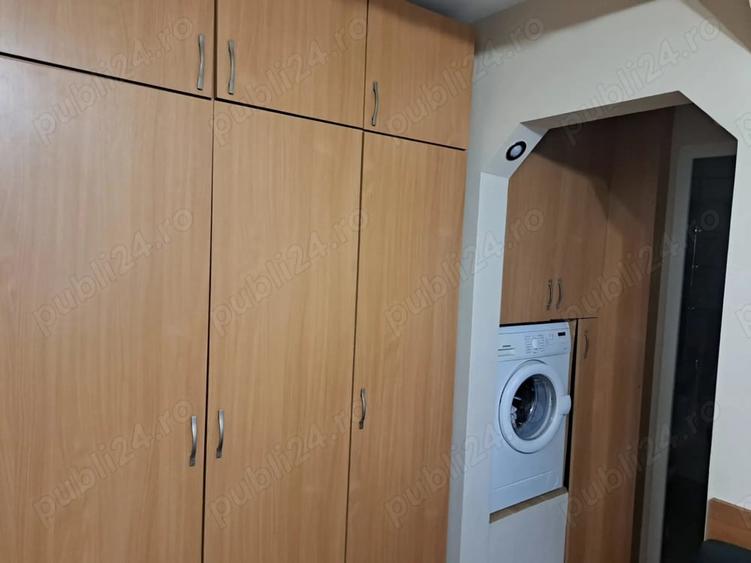 Apartament cu 2 camere decomandat în Rogerius