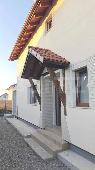 Duplex cu 4 camere cu Teren 250 Mp în Tărlungeni