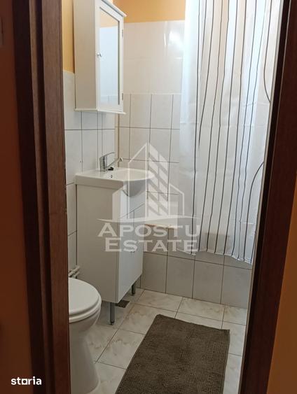 Garsonieră în Confecții