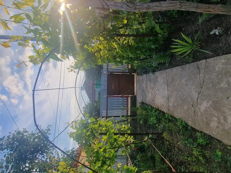 Casă cu 3 camere cu Teren 750 Mp în Slobozia Nouă