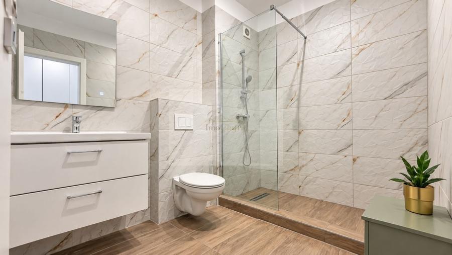 Apartament cu 2 camere semidecomandat, mobilat în Între Lacuri