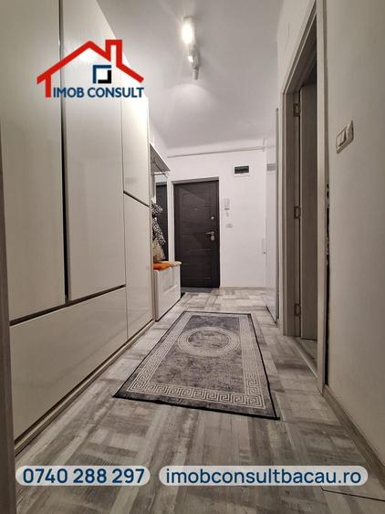 Garsonieră decomandată în Central