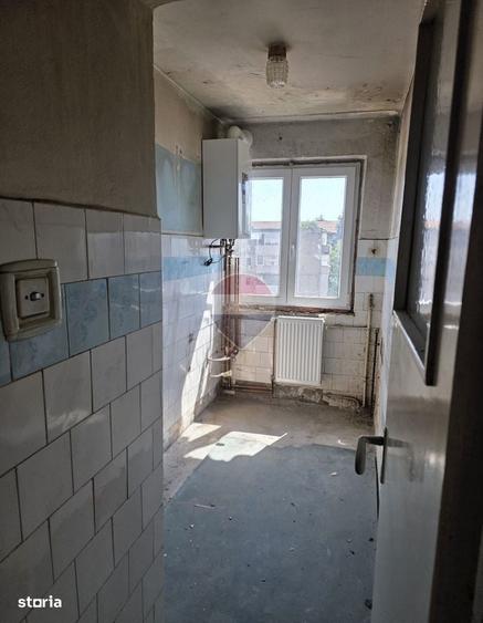 Apartament 3 camere, zona Sagului - Piata Doina, pret excelent - 1