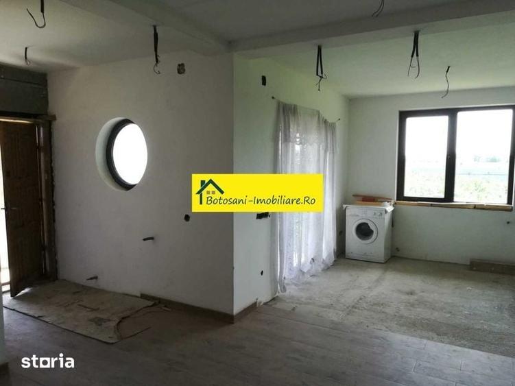 Casă cu 4 camere cu Teren 199 Mp în Central