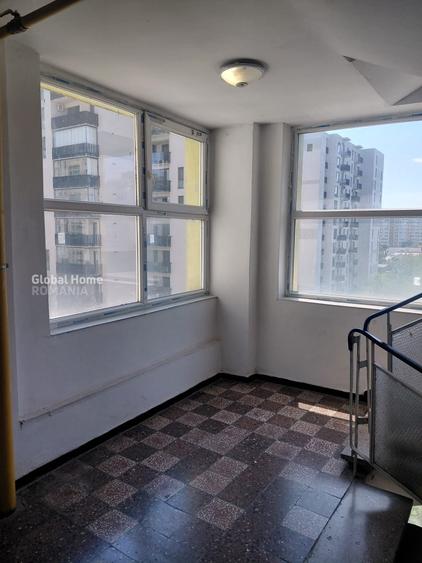 Apartament cu 4 camere decomandat în Pantelimon