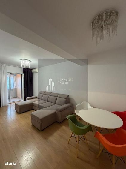 Apartament cu 3 camere decomandat, mobilat în Metalurgiei